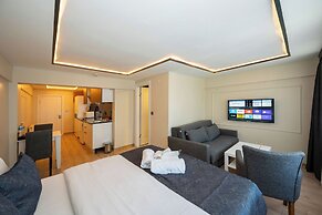 Aiza Suites