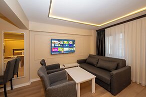 Aiza Suites