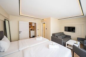 Aiza Suites