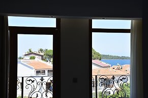 Maison Vourla Hotel