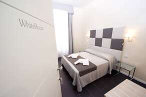 Grey&White B&B