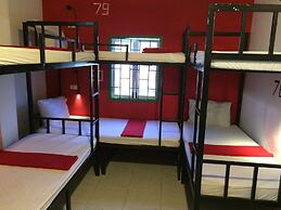 Vang Vieng Rock Backpacker Hostel
