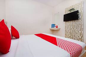 OYO 3769 Blue Pearl Residency