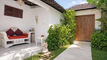 Villa Bewa by Villa Finder