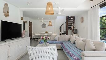 Villa Bewa by Villa Finder