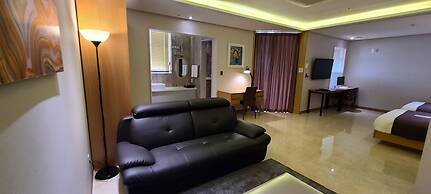 Benikea Yangsan Hotel
