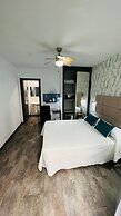 Bajondillo Beach Cozy Inns
