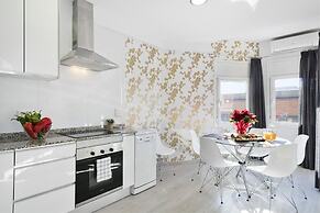 Mar Apartments