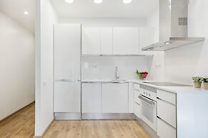 Mar Apartments