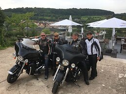 Hotel & Restaurant Zur Moselterrasse