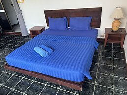 The Little Mermaid Guesthouse & Restaurant