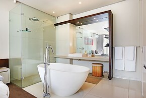 Blinkwater Villa