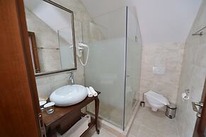 Noblesse Boutique Hotel