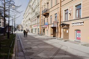 Inn 6 Line