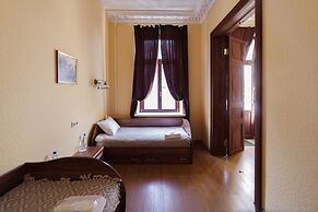 Inn 6 Line