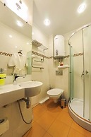Business-hall Panorama