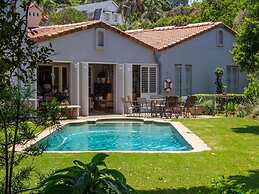 Maison - H Guest House