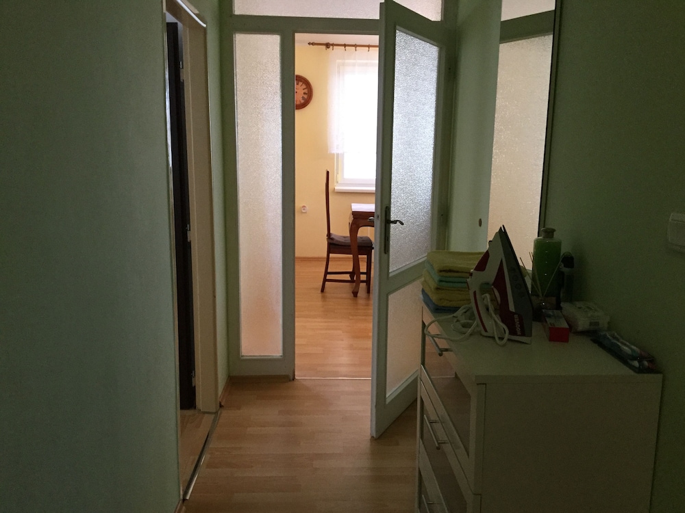 Lydiavi Apartments