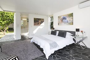 CUBE Guest House