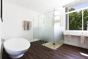CUBE Guest House