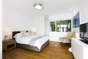 CUBE Guest House