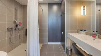 X Hotel