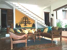 Casa de Mita Hotel