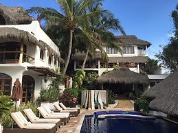 Casa de Mita Hotel