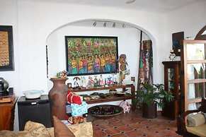 Casa de Mita Hotel