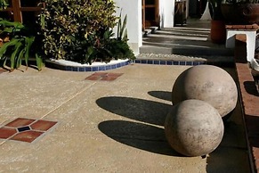 Casa de Mita Hotel