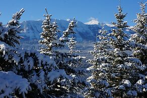 Whitewater Lodge
