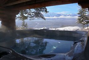 Whitewater Lodge