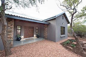 eKhaya Bush Villa