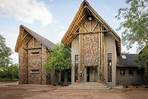 eKhaya Bush Villa