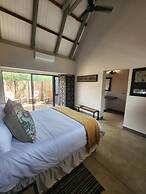 eKhaya Bush Villa