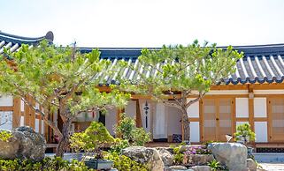 Gyeongju Hanok1st