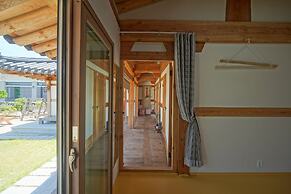 Gyeongju Hanok1st