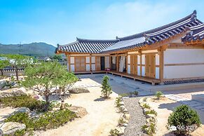 Gyeongju Hanok1st