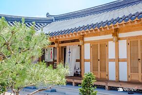 Gyeongju Hanok1st