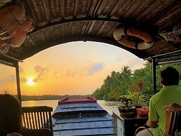 Mango Home Riverside