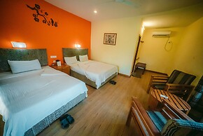 Into The Wild Eco Resort