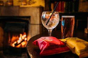 Shireburn Arms Hotel