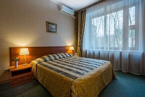 Arbat Hotel