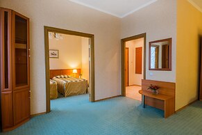 Arbat Hotel
