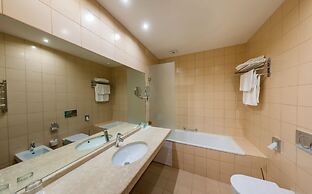 Arbat Hotel