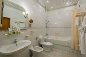 Arbat Hotel