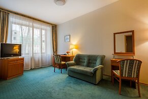 Arbat Hotel