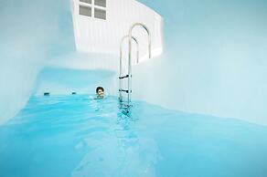 Hyperion Oia Suites