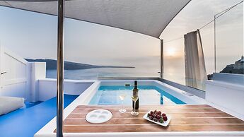 Hyperion Oia Suites