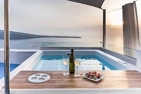 Hyperion Oia Suites